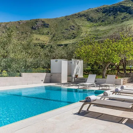 Miceli Con Piscina Privata וילה